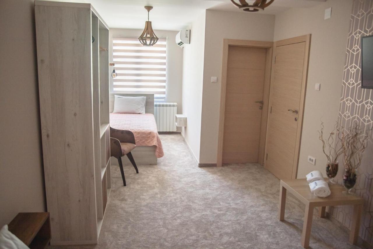 Mehana Apartmani Leskovac  Eksteriør bilde