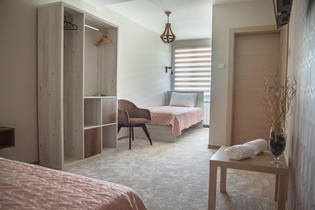 Mehana Apartmani Leskovac  Eksteriør bilde