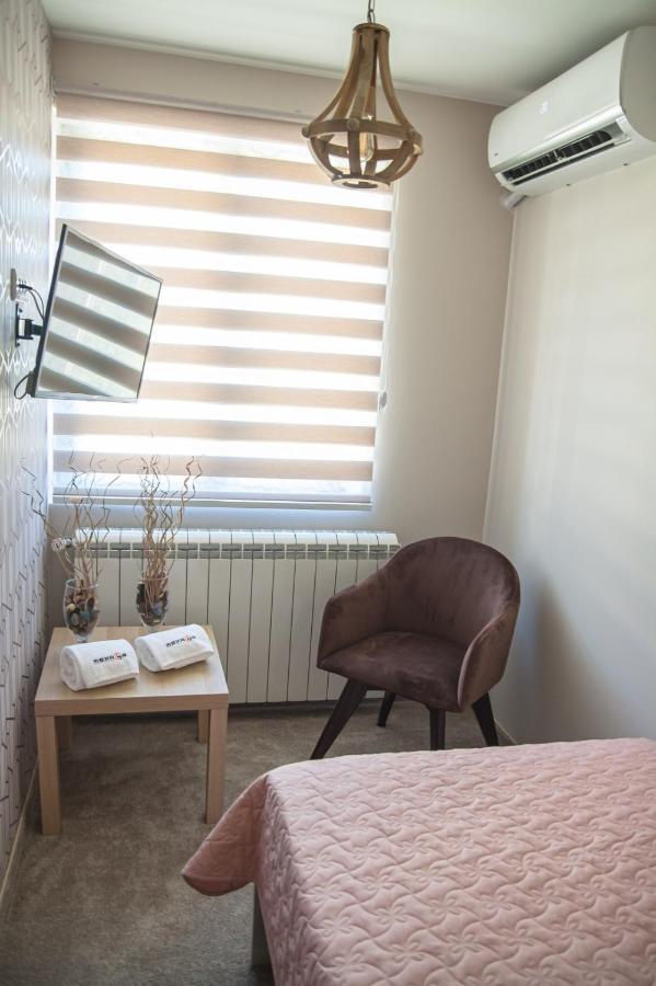 Mehana Apartmani Leskovac  Eksteriør bilde