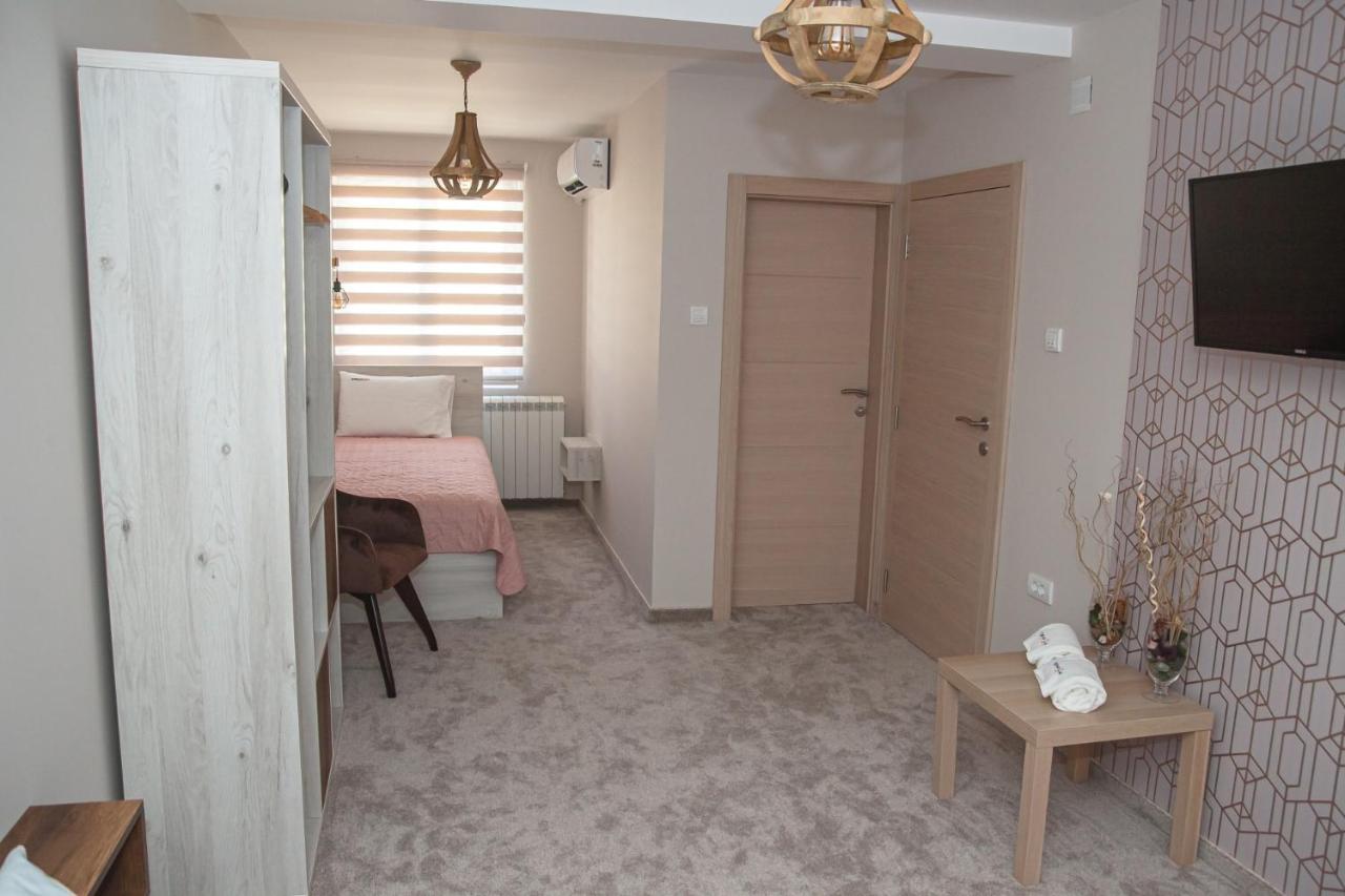 Mehana Apartmani Leskovac  Eksteriør bilde