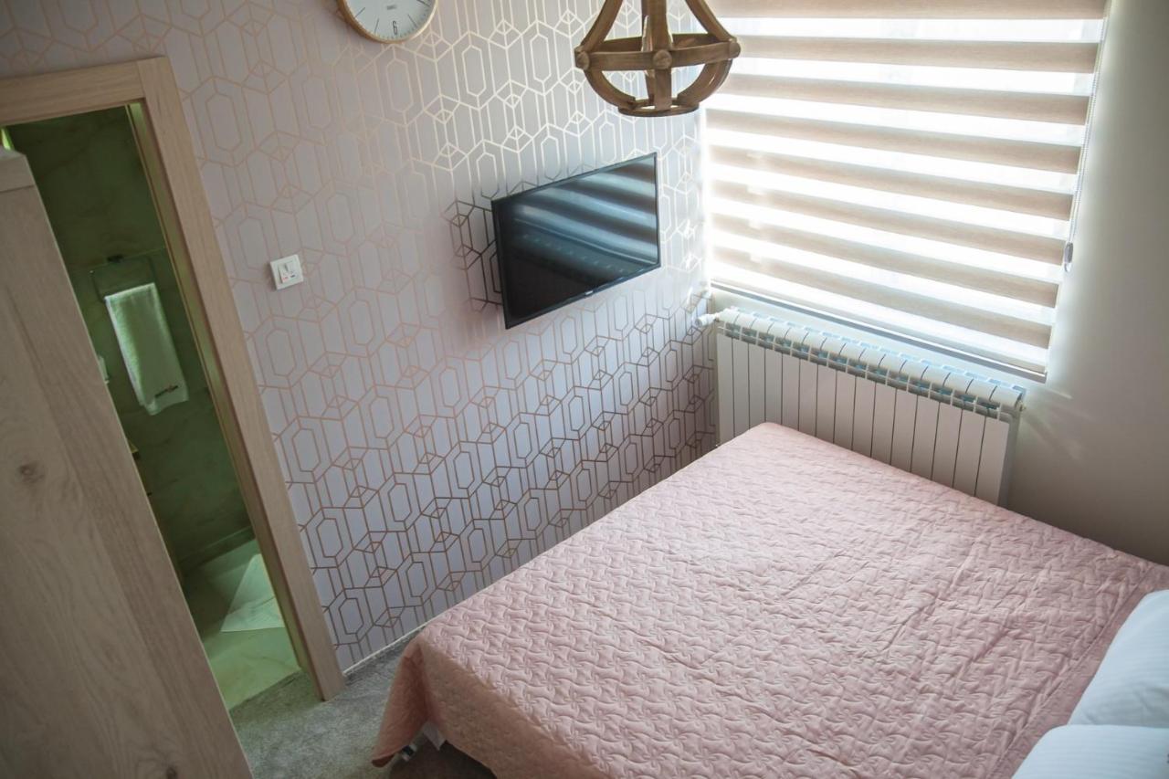 Mehana Apartmani Leskovac  Eksteriør bilde