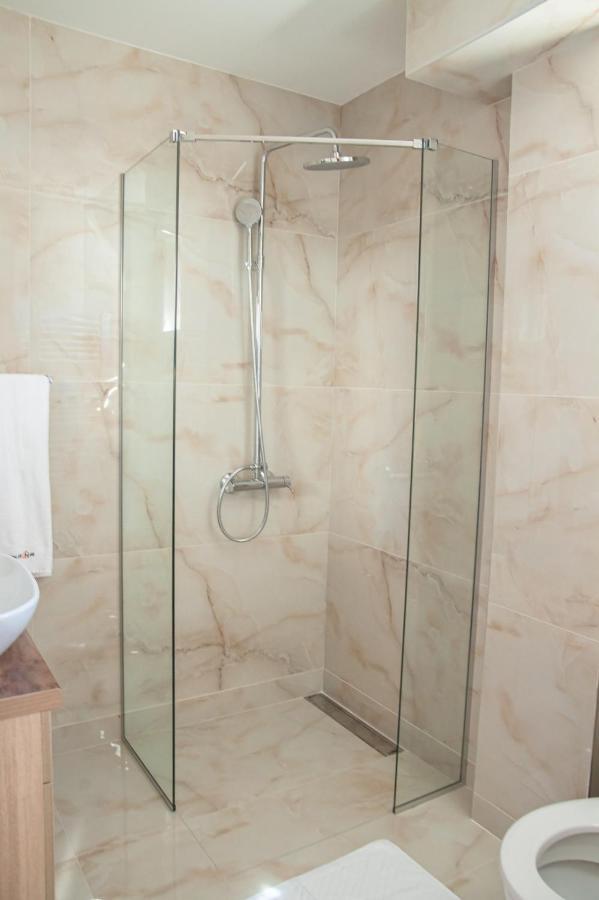 Mehana Apartmani Leskovac  Eksteriør bilde