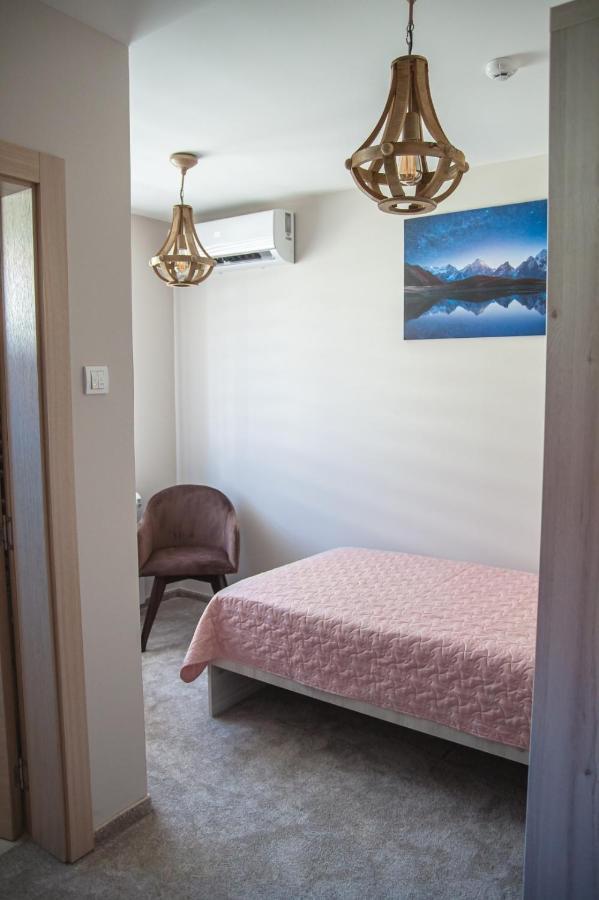 Mehana Apartmani Leskovac  Eksteriør bilde